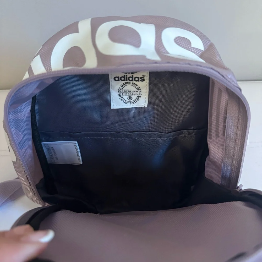 Adidas Originals Santiago Mini Backpack in light purple - Picture 6 of 8